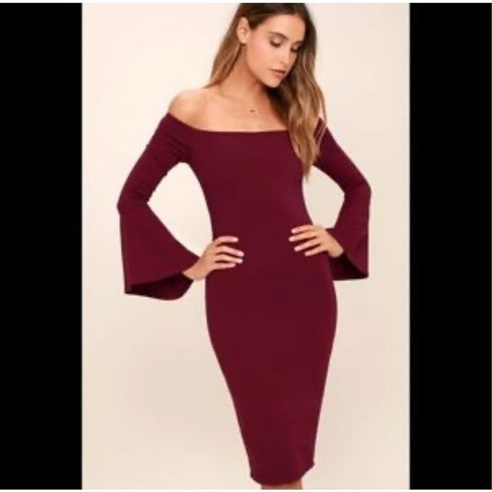 Lulu’s All She Wants burgundy S bodycon bell sleeve dress